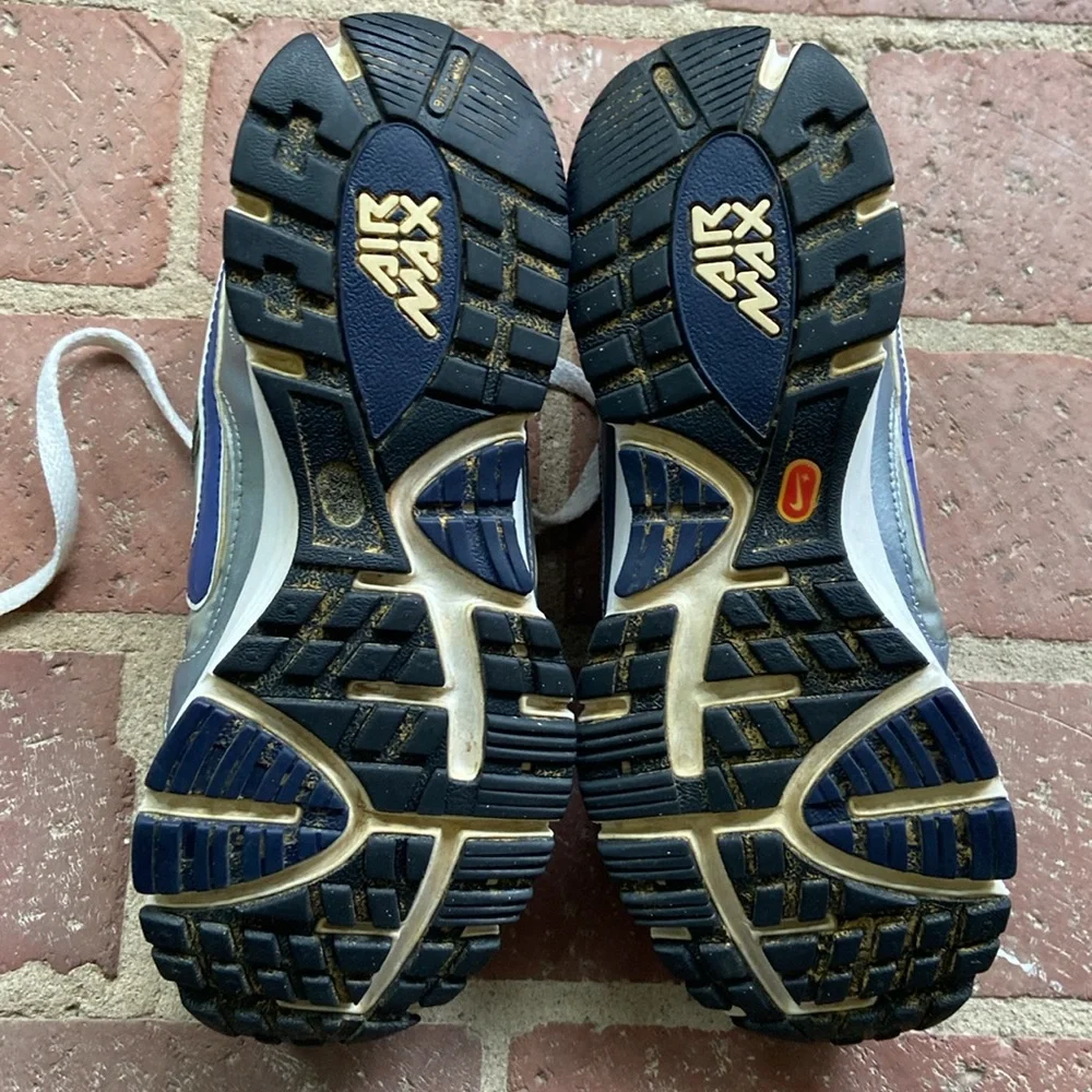 Nike Air Max Run Lite 2 Sneakers - Picture 11 of 15